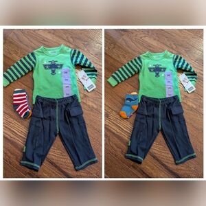 Kushies Green & Navy 2 Baby Outfits with Socks 6 Pairs NWT 3M